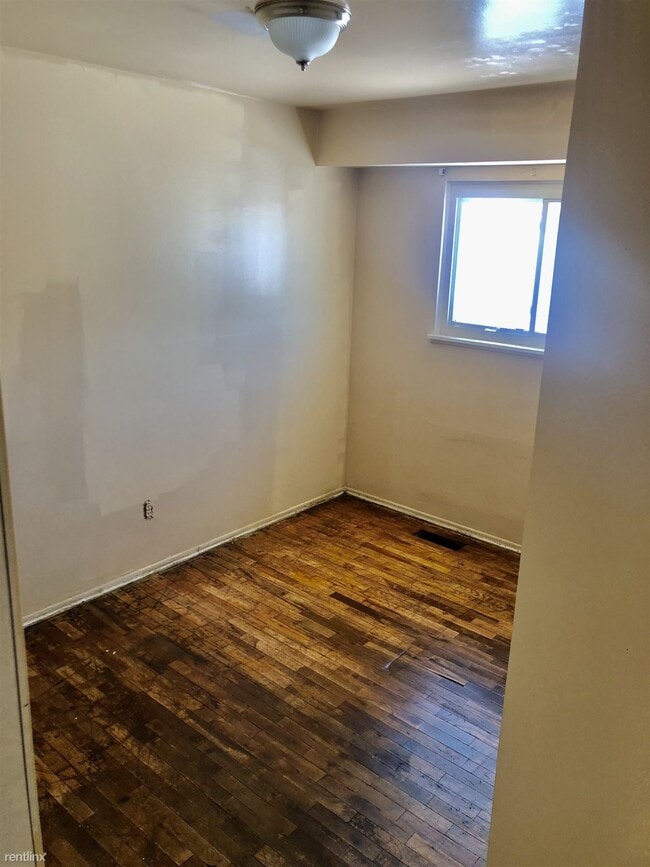 Building Photo - 4 br, 2 bath House - 6191 Hilton Ln