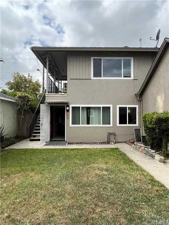Foto principal - 725 W mines Ave