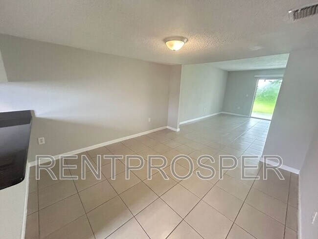 Foto del edificio - 4351 S Semoran Blvd