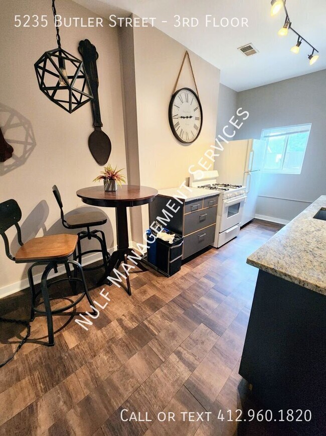 Foto del edificio - 5235 Butler St