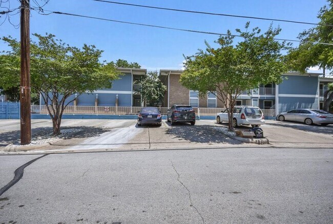 Foto del edificio - 400 W 35th St
