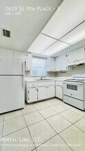 Building Photo - 3619 SE 9th Pl