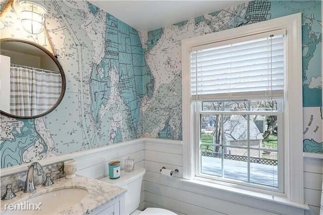 Foto del edificio - 3 br, 2 bath House - 120 Peck Ave Classic