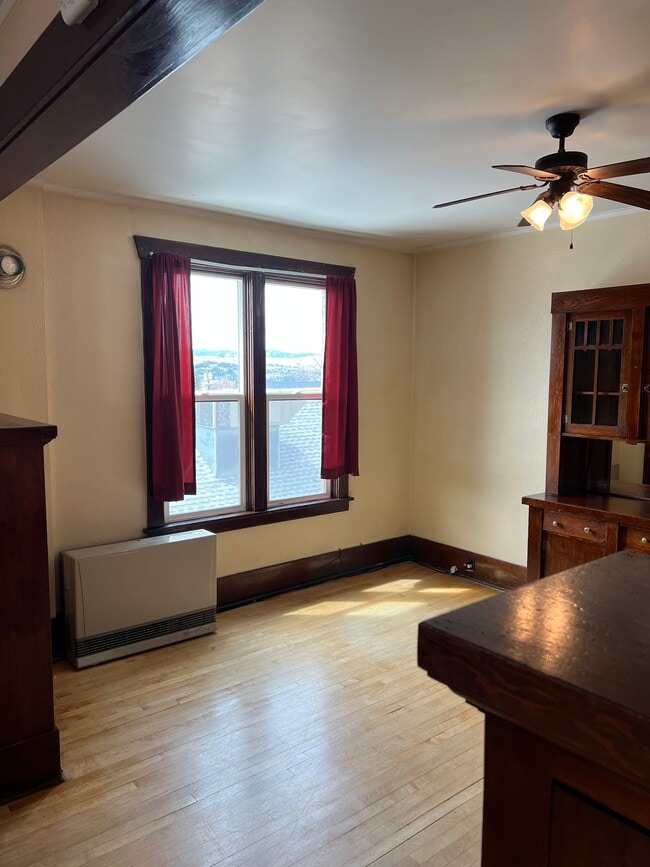 Building Photo - 319 S Excelsior Ave