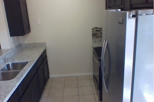 Building Photo - German Ave