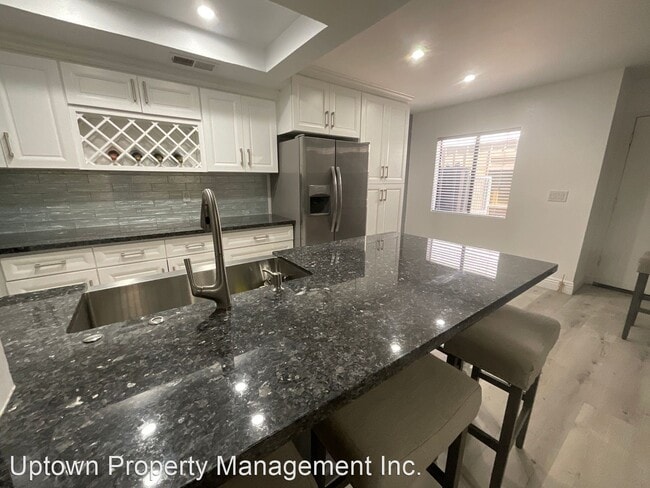 Building Photo - 3 br, 2 bath House - 6100 Arbutus Ave. # 30