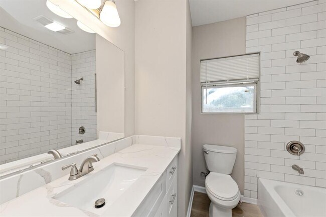 Foto del edificio - 1113 8th St