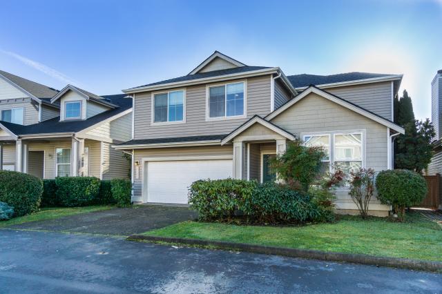 Primary Photo - 4 bedroom in Kent WA 98032