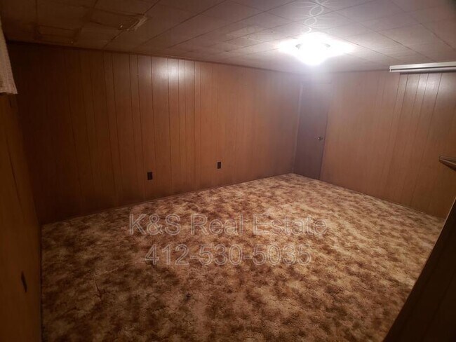 Foto del edificio - 1018 Summit St