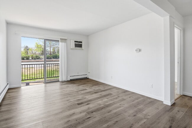Photo - $1,140.95 with $300 off the first month's rent, 1 Bed - 1 Bath, Condo in Denver with Easy Access ...