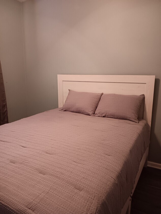 Foto principal - 2825 Tulare Ct