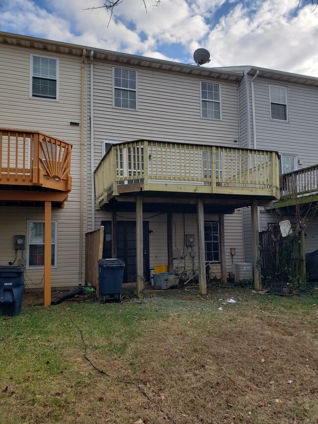 Building Photo - 3405 Regency Parkway