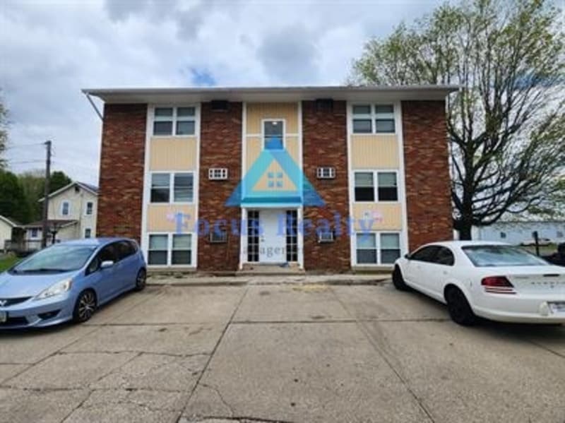 709 W 6th Ave Unit Apt 3, Lancaster, OH 43130 Condo for Rent in