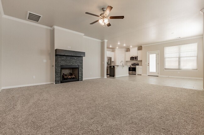 Photo - 17624 MacArthur Park Rd House