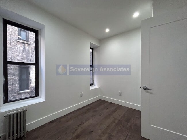 Building Photo - 4 St Nicholas Terrace