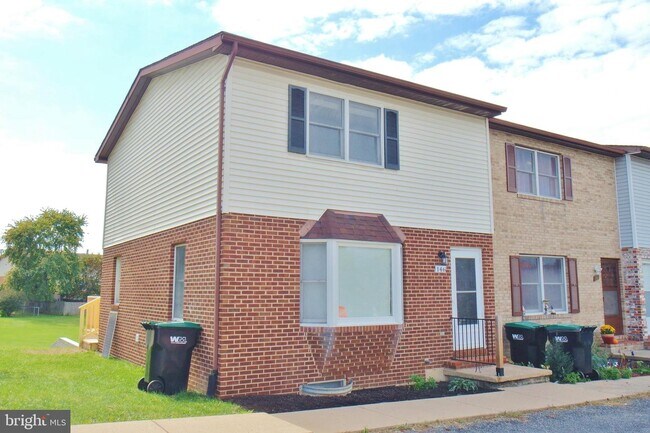 Building Photo - 146 Valley Vista Dr