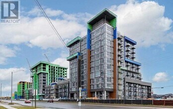 Building Photo - 460 Dundas St E