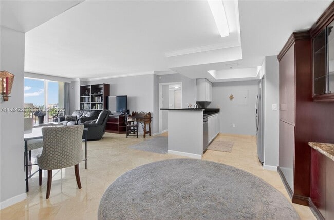 Building Photo - 99 SE Mizner Blvd