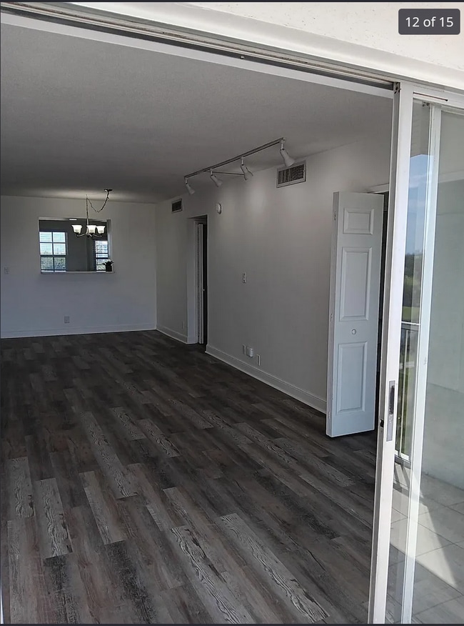 main living space - 3050 N Palm Aire Dr