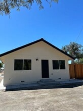 Building Photo - 730 Fisher Ave