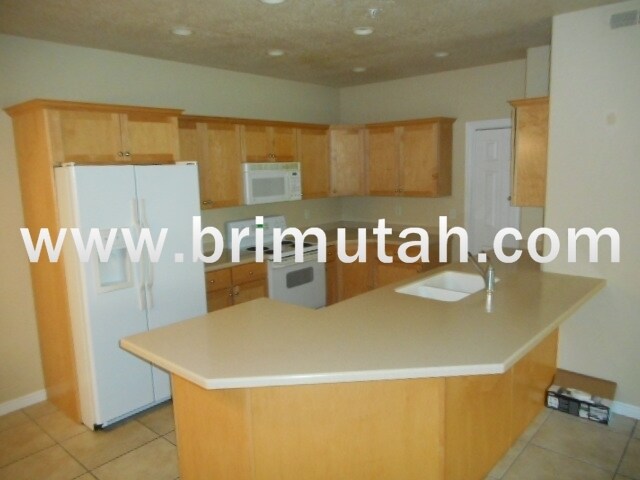 Building Photo - 4985 E Swasont Way