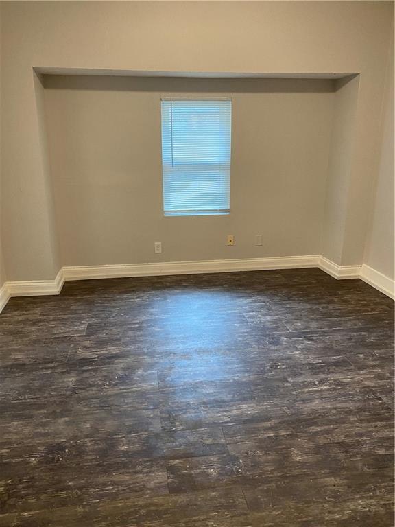 Foto del edificio - 2921 E 19th St