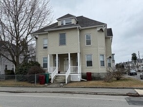 Building Photo - 538 Westford St