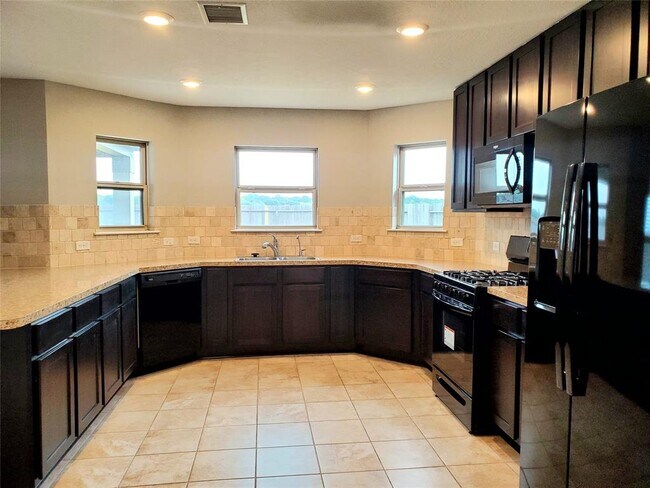 Foto del edificio - 11914 Sabine Woods Trail