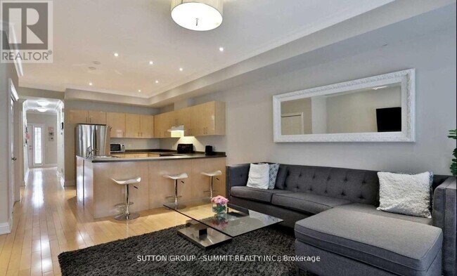 Building Photo - 95 Kerr St