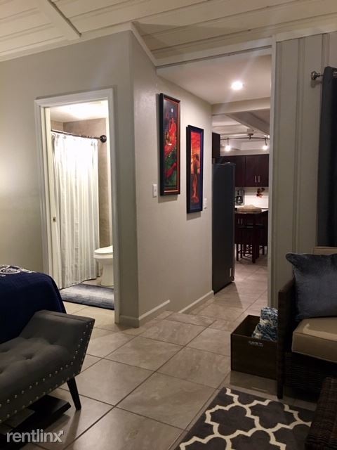 Building Photo - Studio, 1 bath Apartment - 15-1724 6th Avenue