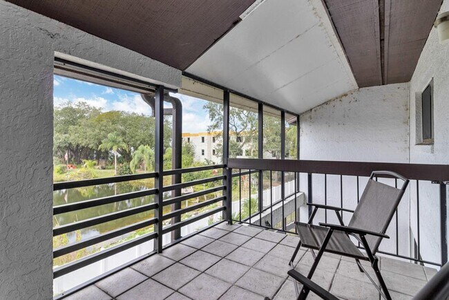 Building Photo - 4428 Castlepalm Rd