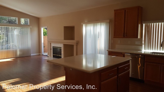 Foto del edificio - 3 br, 2 bath House - 2340 Canyon View Gln