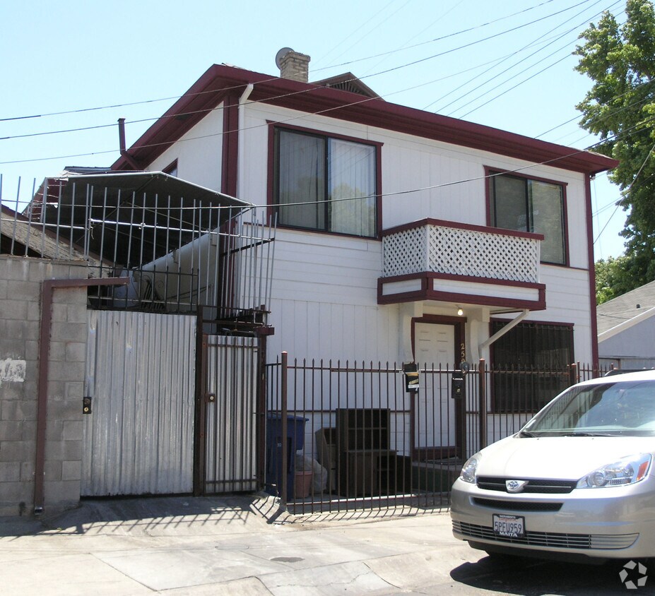 Building Photo - 2505 18th St