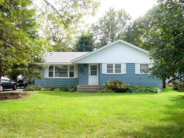 Primary Photo - 26 Spruce St
