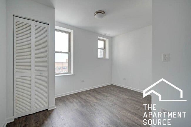 Foto del edificio - 940 W Winona St