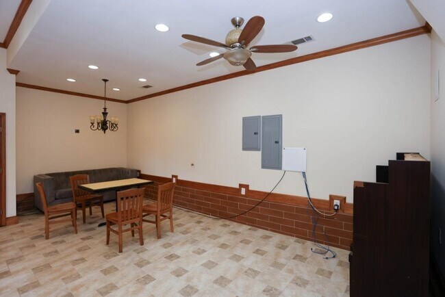 Foto del edificio - 3602 Jones Mill Rd