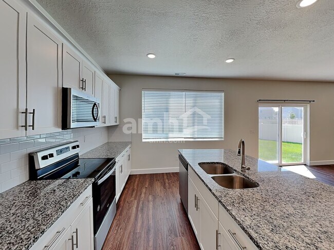 Foto del edificio - 1409 E Perelle Ln
