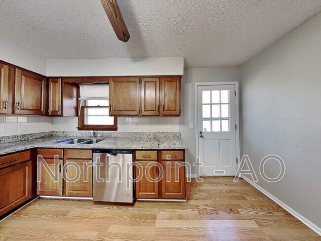 Foto del edificio - 11210 E 10th St S