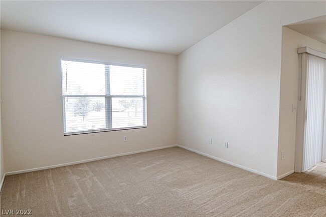 Building Photo - 1150 N Buffalo Dr