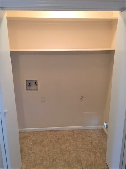 Foto del edificio - 1130 Lyric Ln