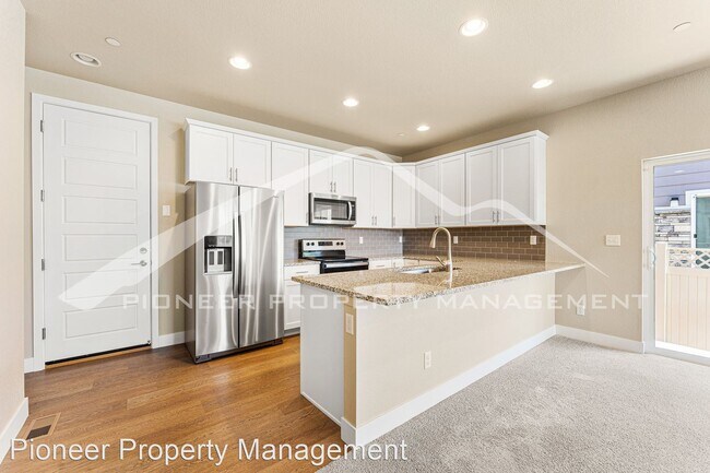 Foto del edificio - 4 br, 3 bath House - 3805 W 88th Ct.