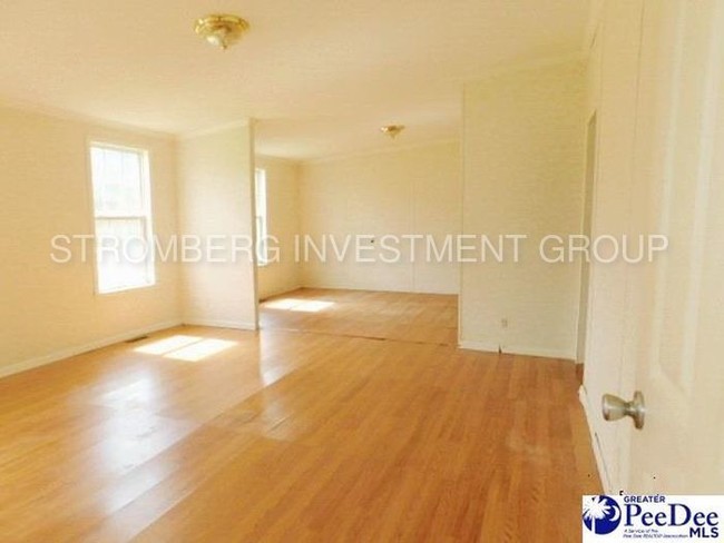 Foto del edificio - 2797 Old Manning Rd