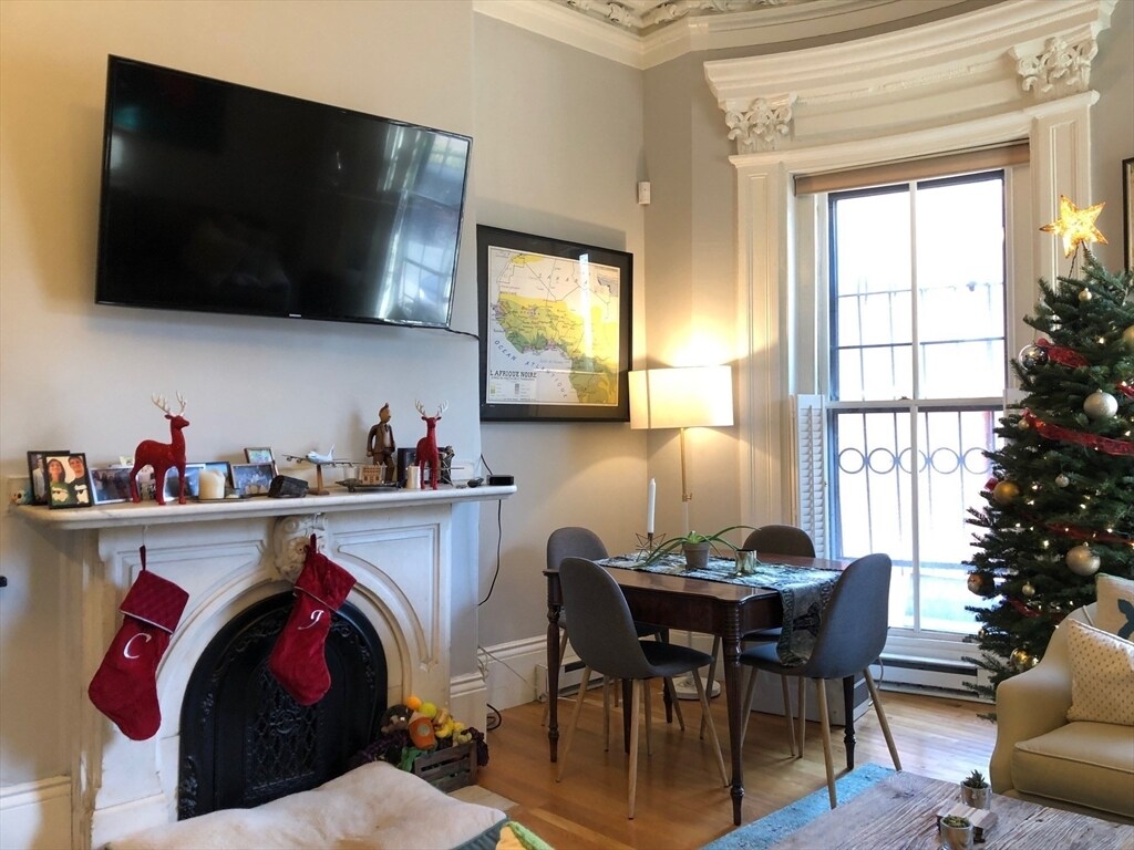 Foto principal - 562 Massachusetts Ave