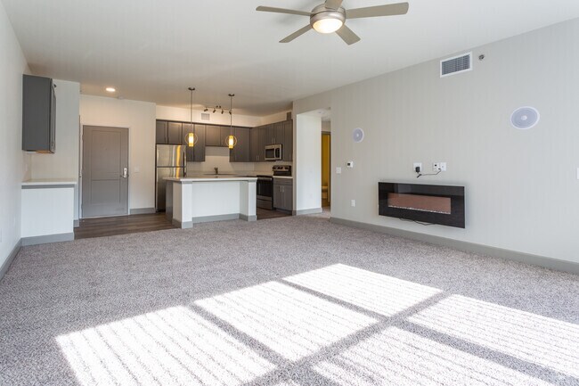 Enchanted Springs Apartments Colorado Springs Co Apartments Com