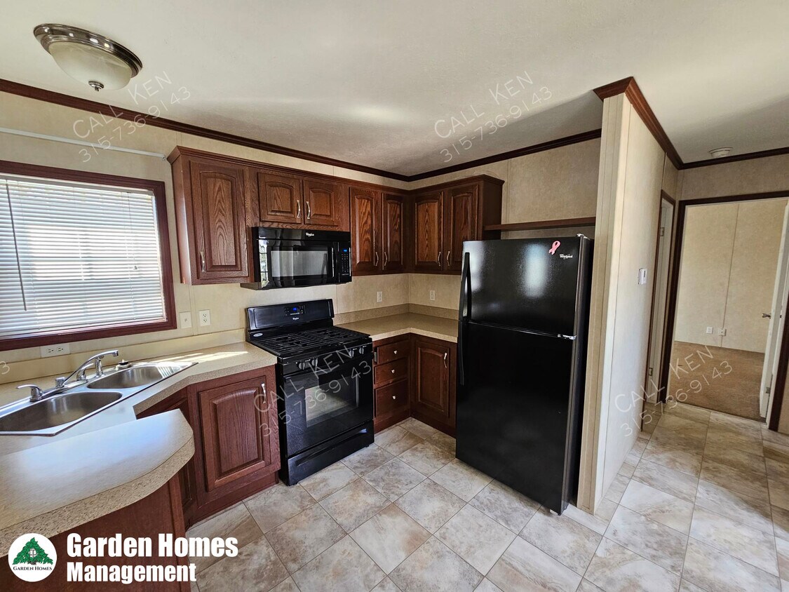 6 Northwood Cir, New Hartford, NY 13413 House Rental in New Hartford