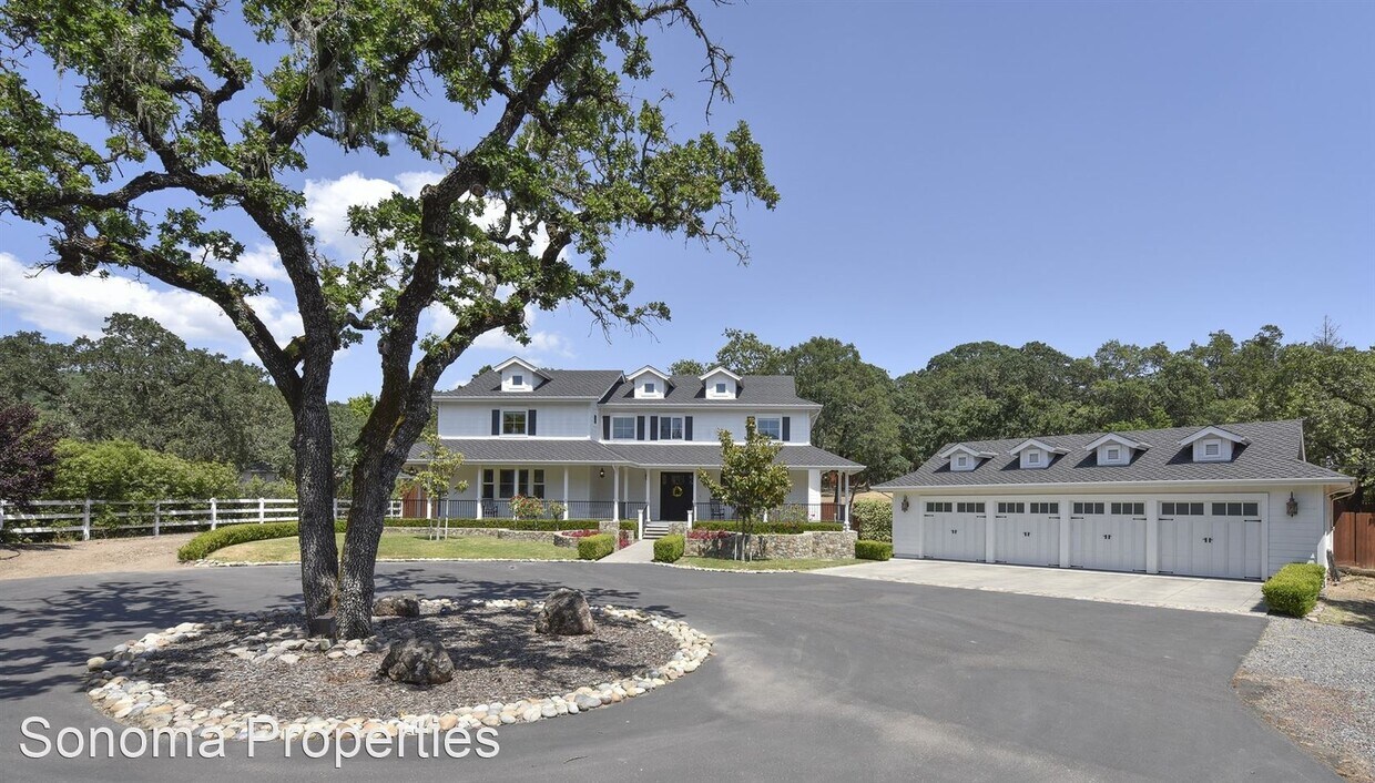 Primary Photo - 4 br, 3.5 bath House - 16779 Highway 12