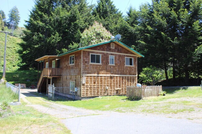 Building Photo - 111 Beach Rd