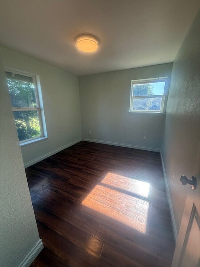 Foto del edificio - Beautiful West Eugene Home