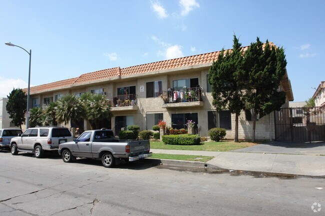 Building Photo - Columbus Apartments