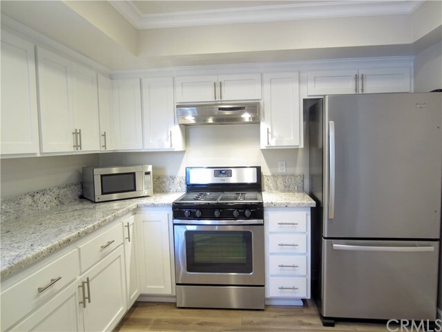 Building Photo - 15822 Normandie Ave